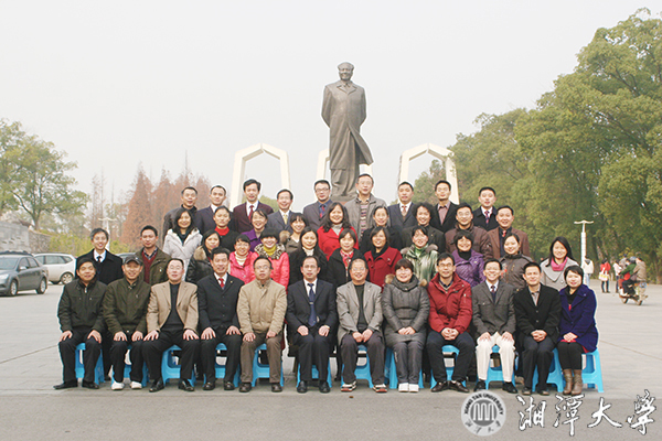 2025老澳门原料网大全